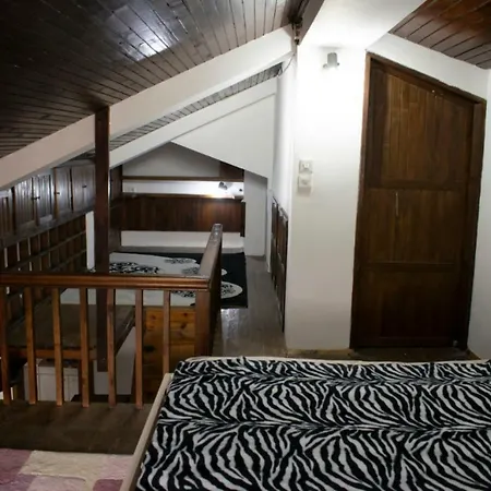 Spacious & Fully Furnished Apartmán